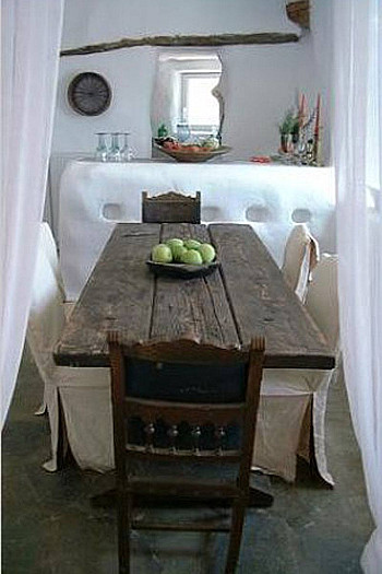 wooninspiratie houten tafel